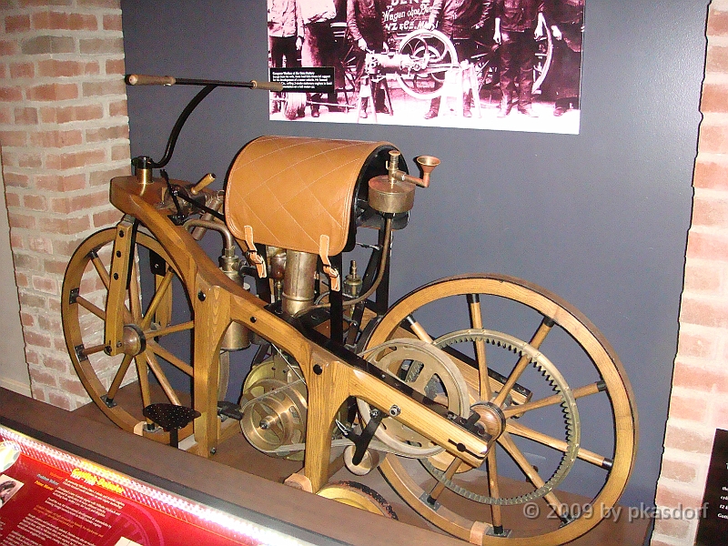 081 Automotive Hall of Fame [2008 Jan 02].JPG